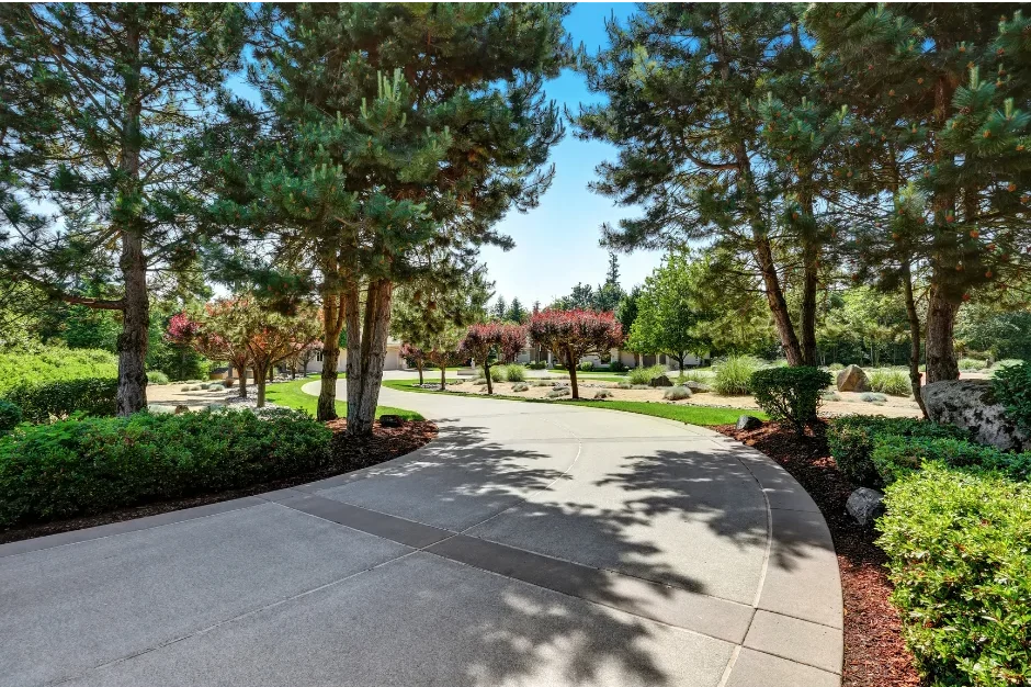Professional concrete driveway installation in Winter Haven FL